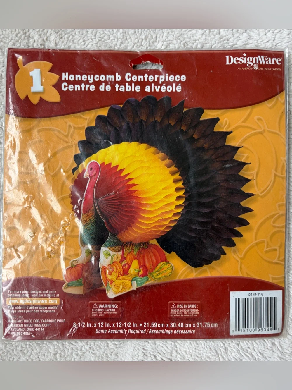 Vintage New in Package Designware Thanksgiving Turkey Honeycomb Centerpiece